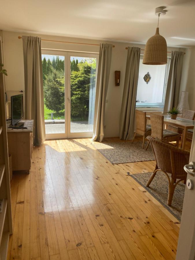 V Gemuetliches Gartenhaus Smihel nad Pliberkom Exteriör bild