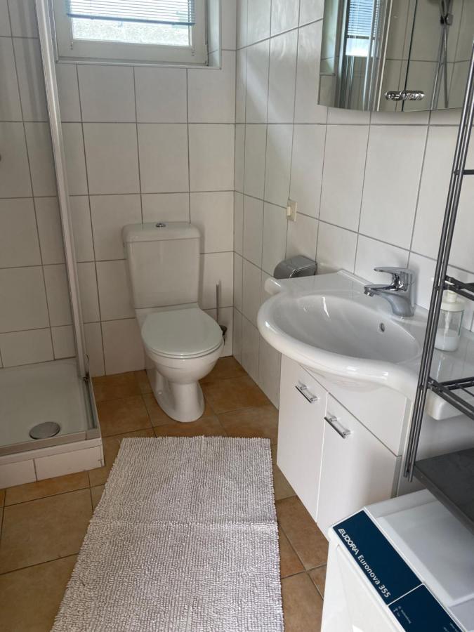 V Gemuetliches Gartenhaus Smihel nad Pliberkom Exteriör bild